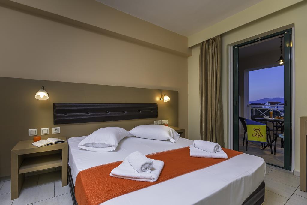 Kozanos Hotel & Suites Alykanas  Esterno foto